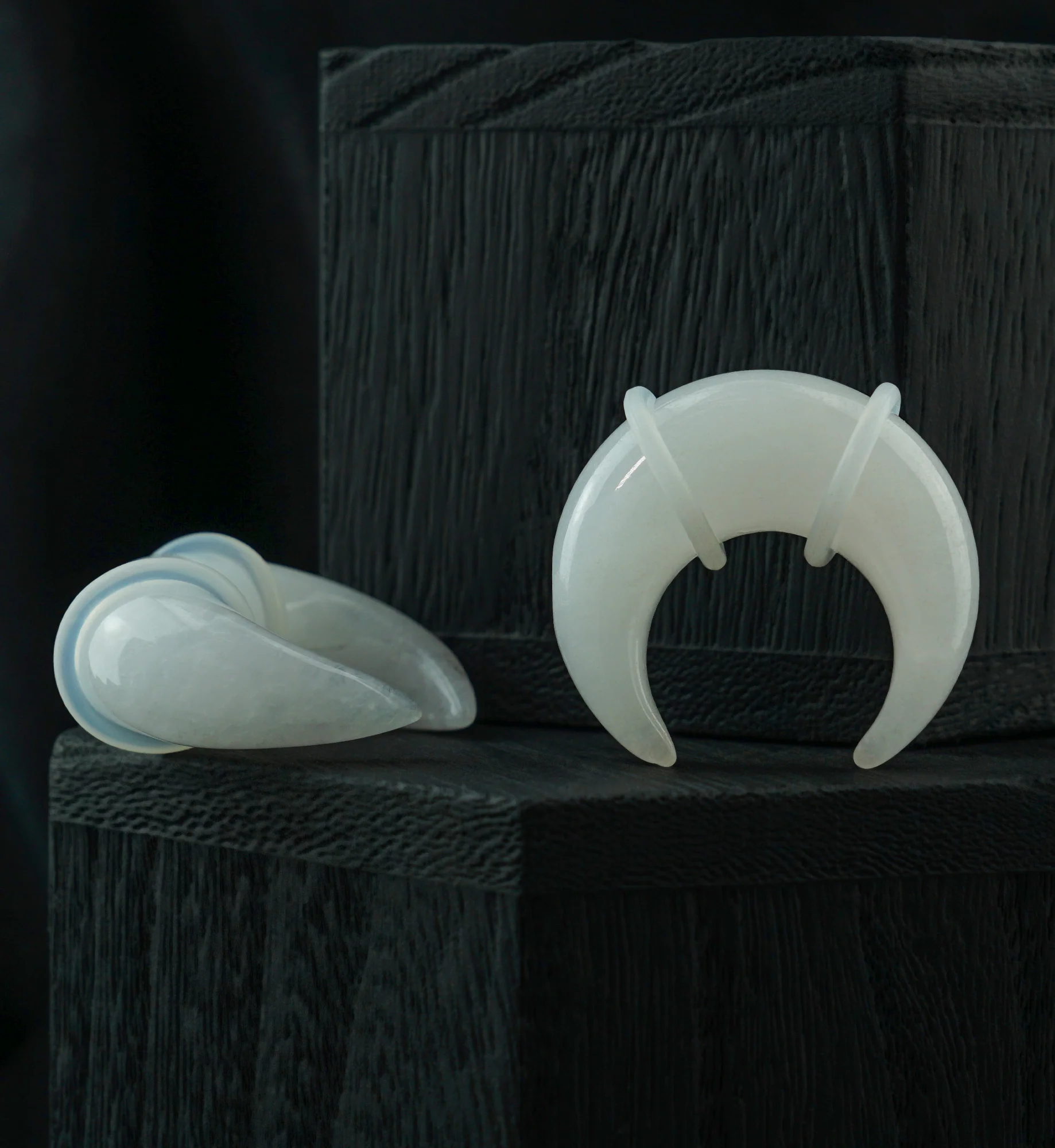 White Quartz Stone Pinchers - Mrs Treak