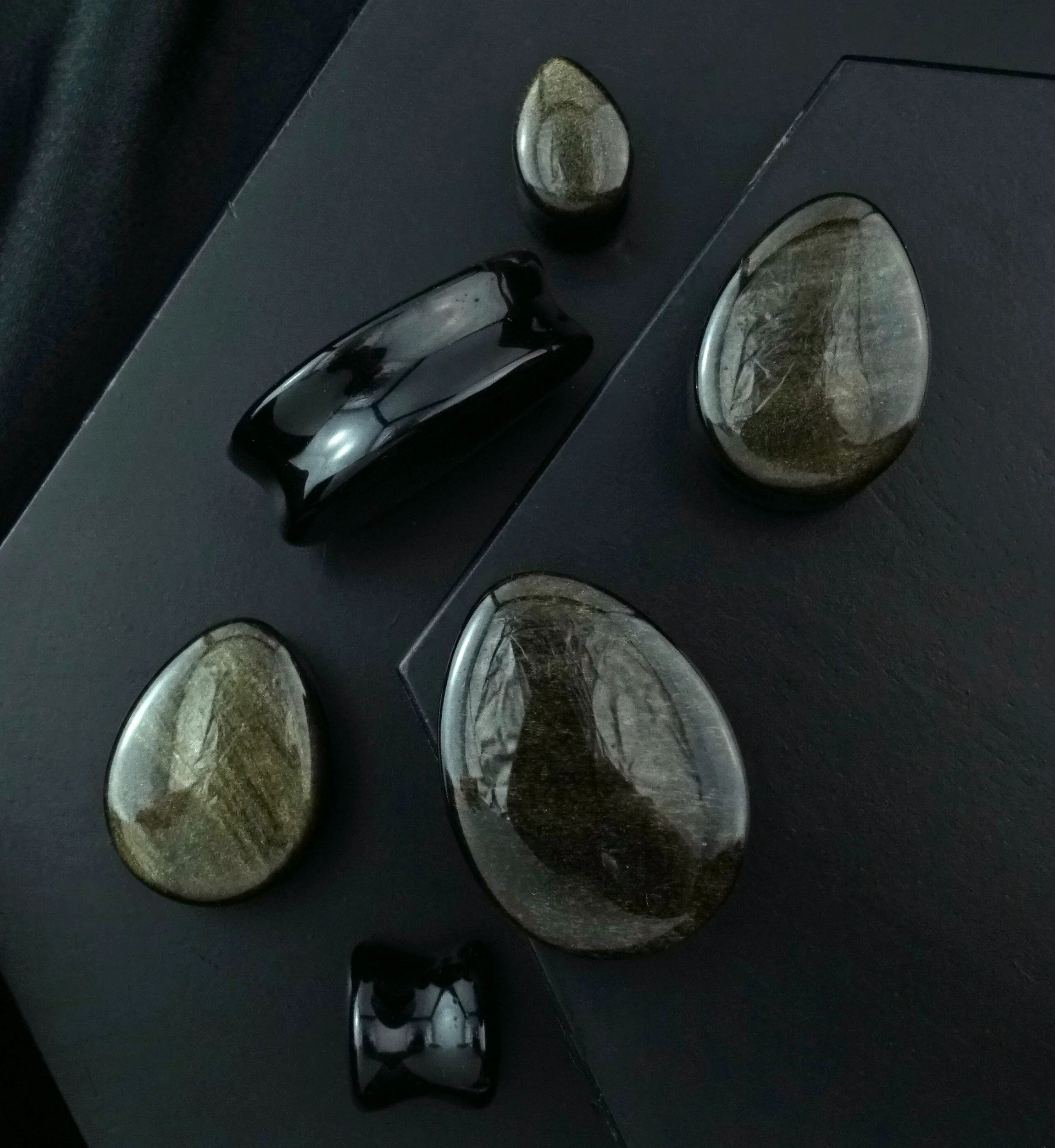 Golden Obsidian Teardrop Stone Plugs - Mrs Treak