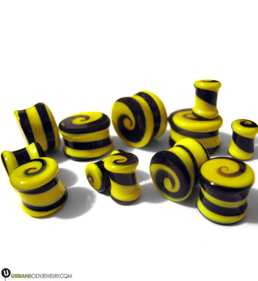 Black & Yellow Swirl Glass Plugs - Mrs Treak