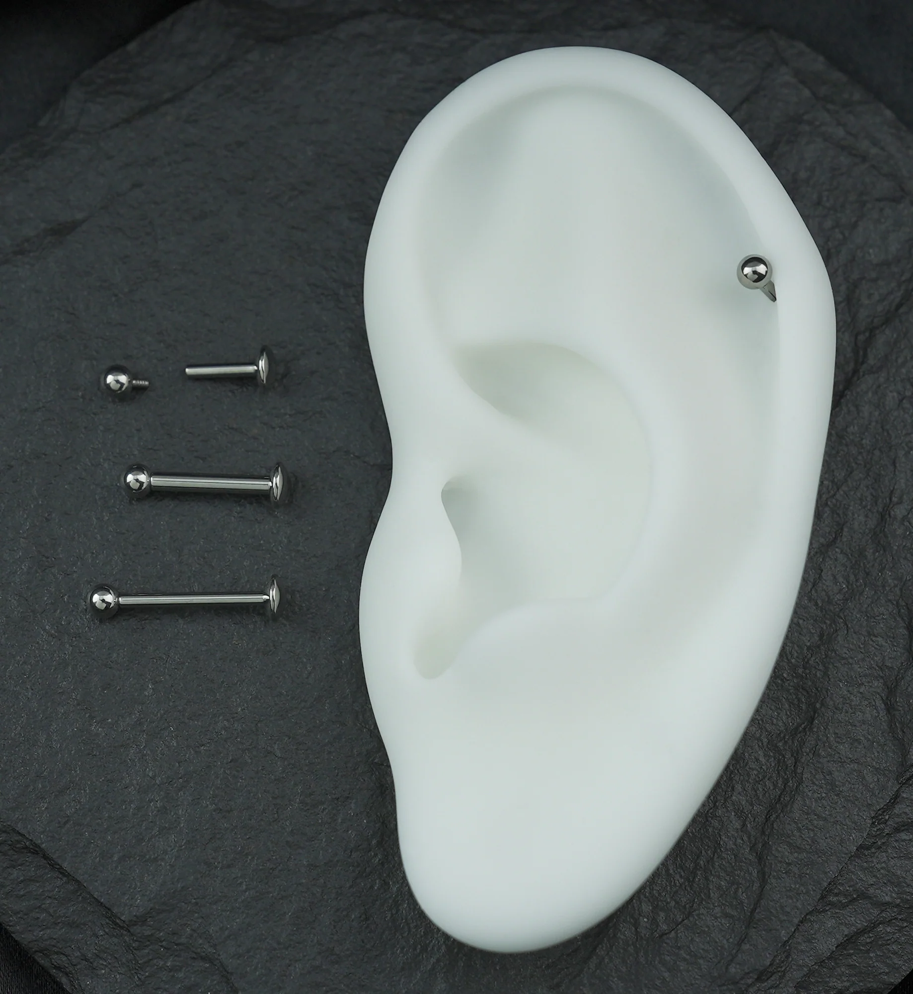 Ball Top Internally Threaded Titanium Convex Disk Labret - Mrs Treak