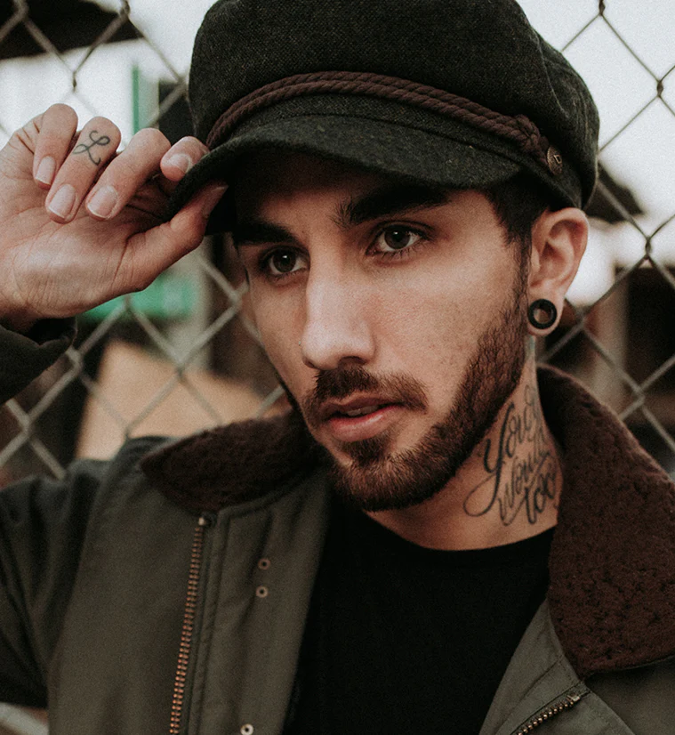 Black Stainless Steel Screw On Ear Tunnels - Mrs Treak