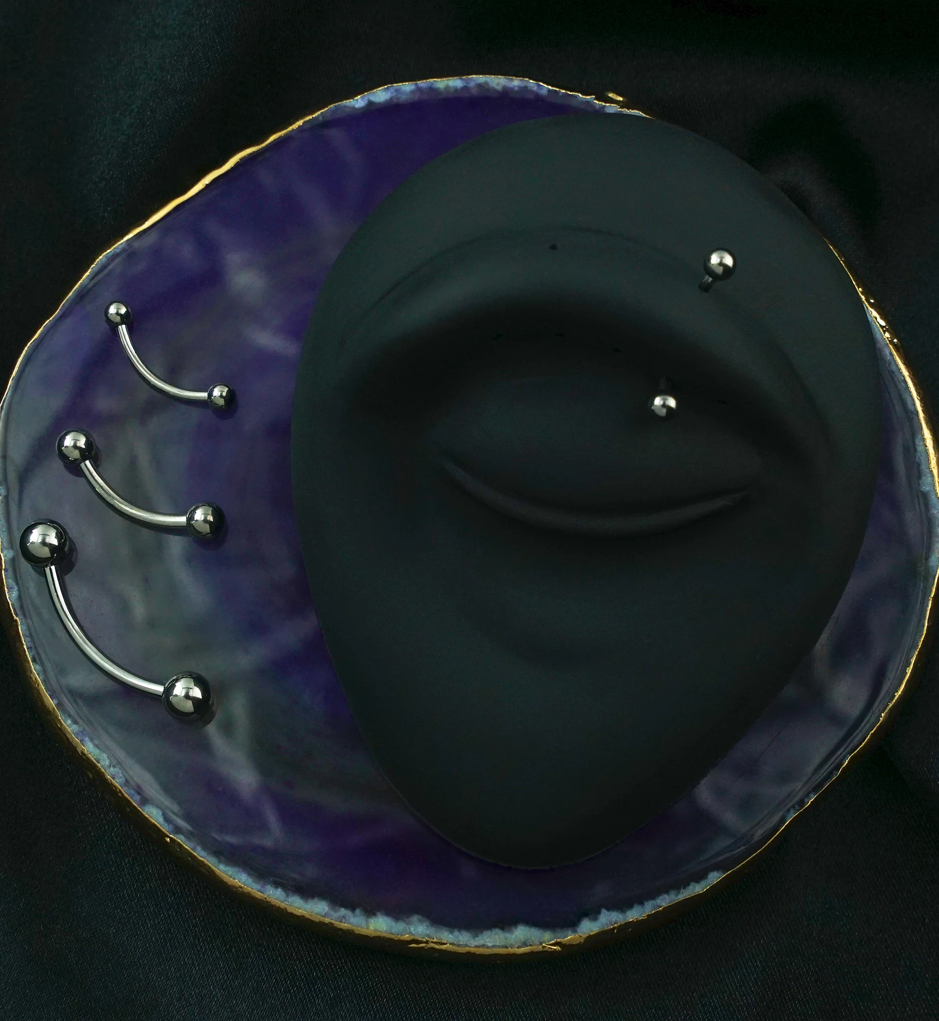 Titanium Curved Barbell - Mrs Treak