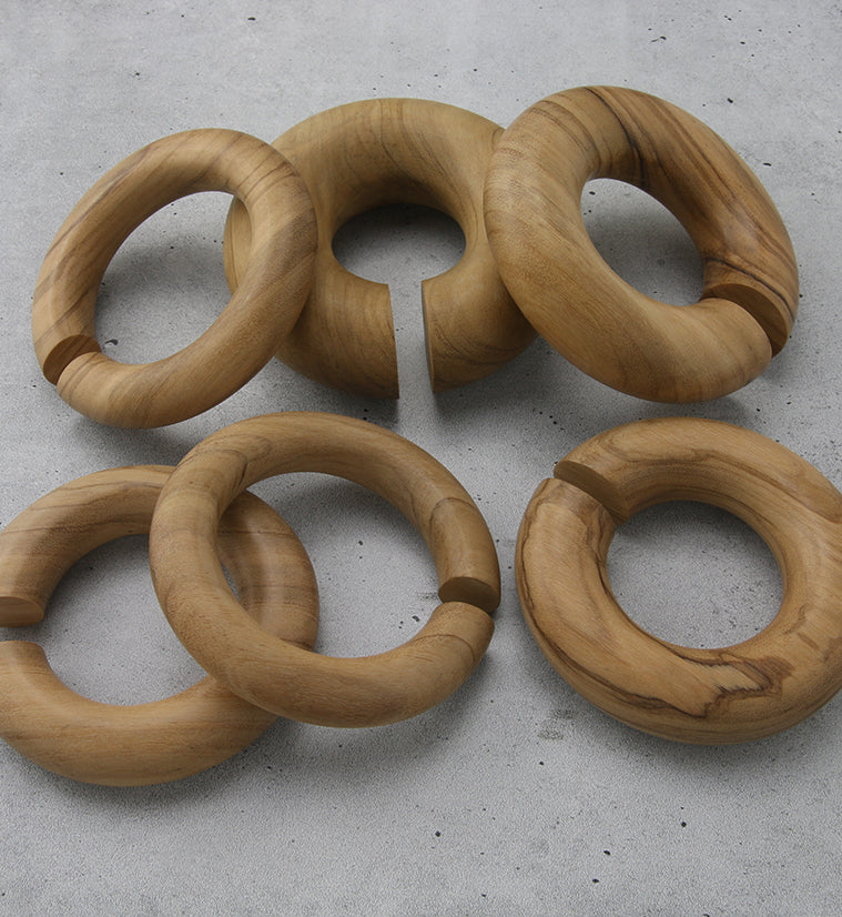 Olive Wood Round Hoop Hangers - Mrs Treak