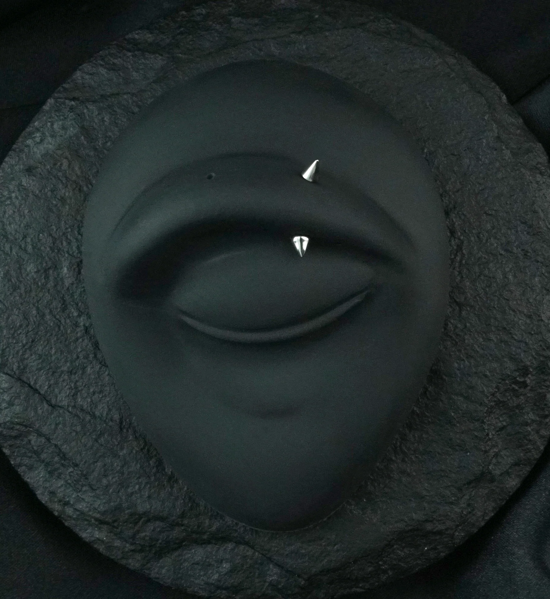 Spiked Titanium Curved Barbell - Mrs Treak