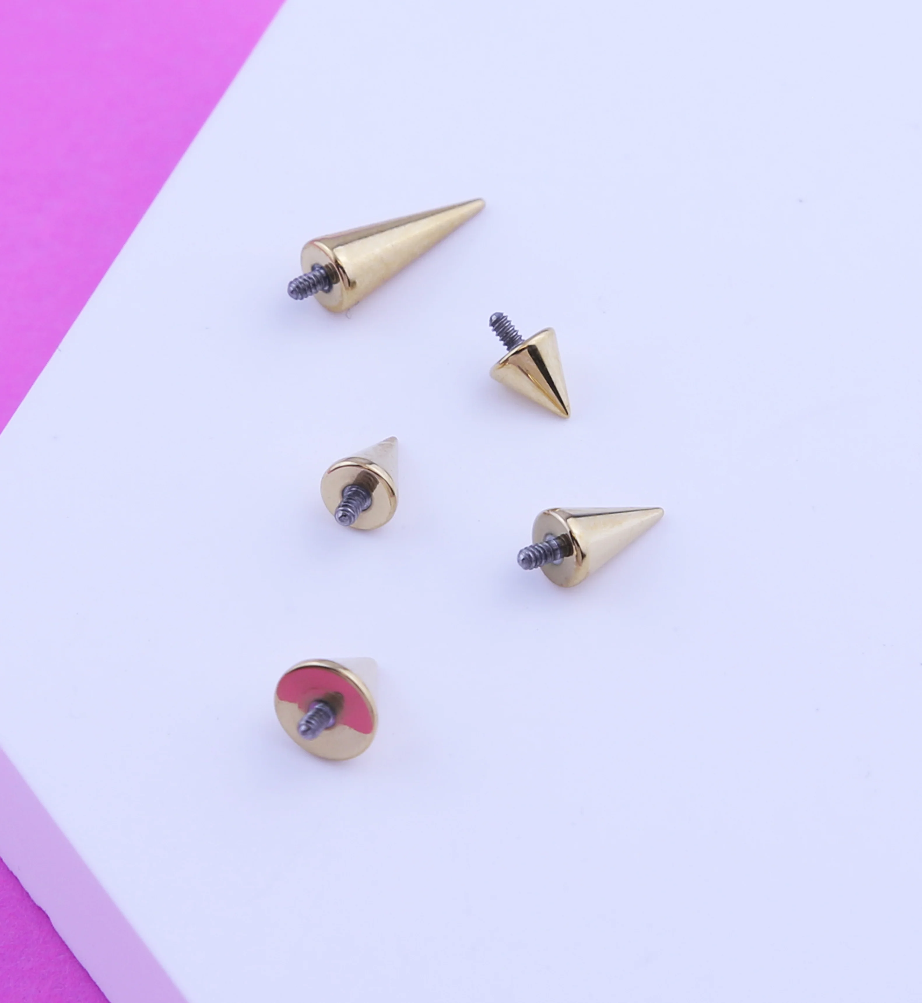 24kt Gold PVD Titanium Internally Threaded Spike - Mrs Treak