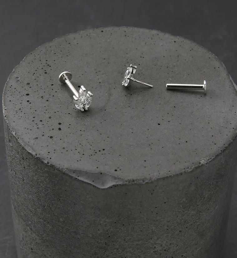 14kt White Gold Tri Sepal CZ Threadless Labret - Mrs Treak