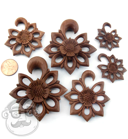Saba Wood Blooming Flower Hanger Plugs - Mrs Treak