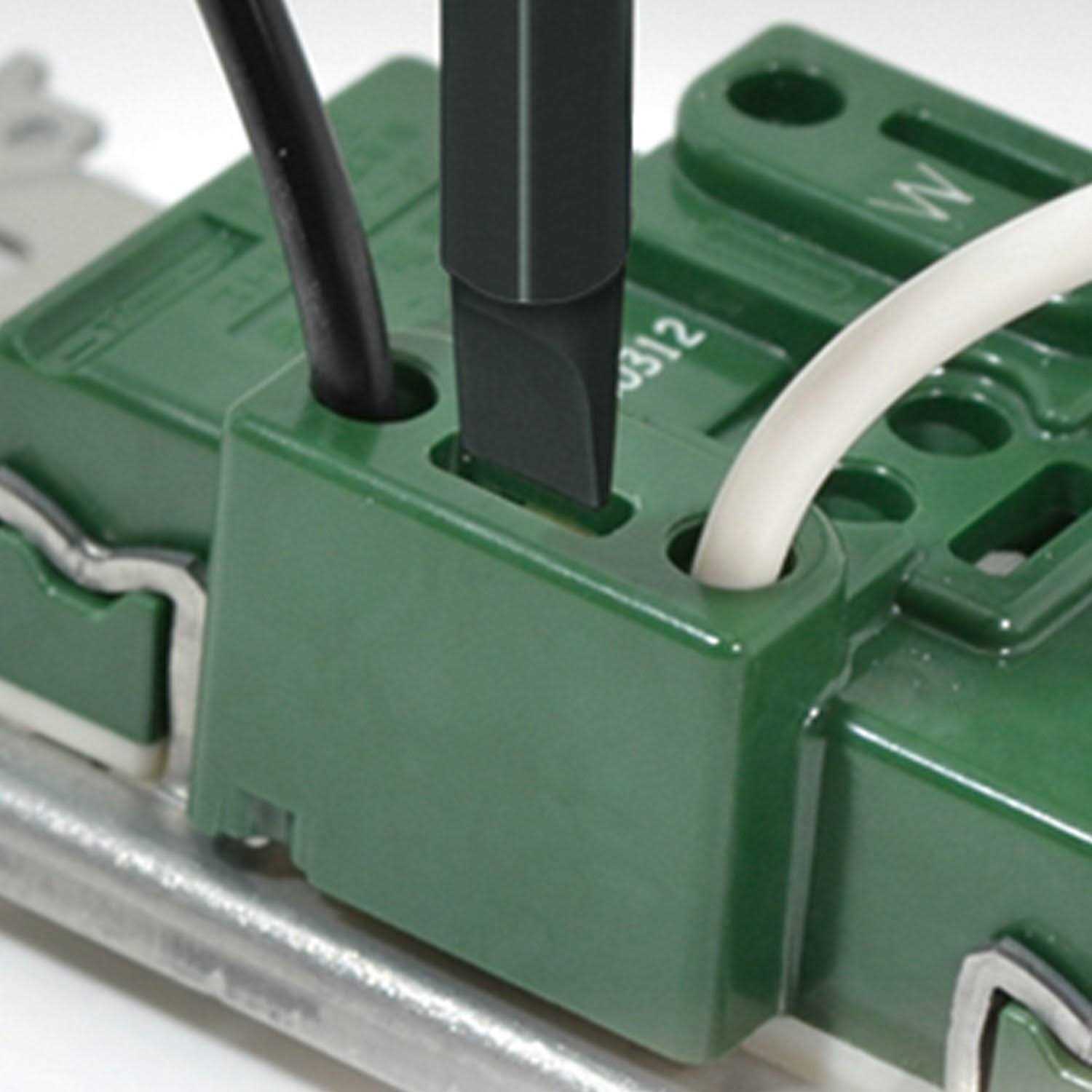 Vessel Ball Grip Carrying Bit Holder QB22RU - MT - Mrs Treak