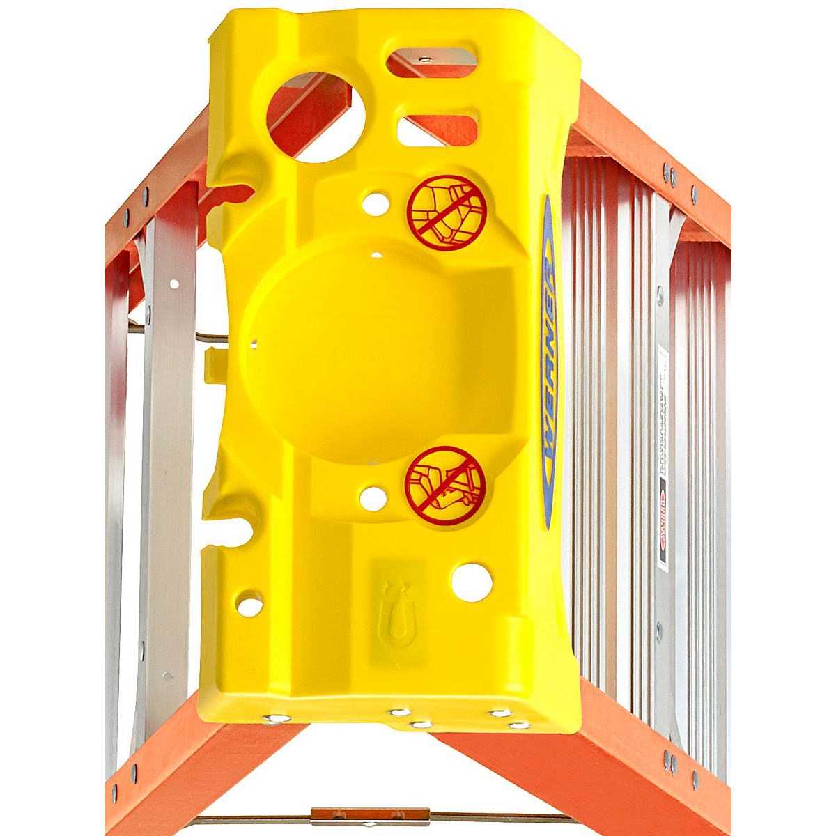 Werner Fiberglass Platform Ladder 6′ Overall Height - MT - Mrs Treak