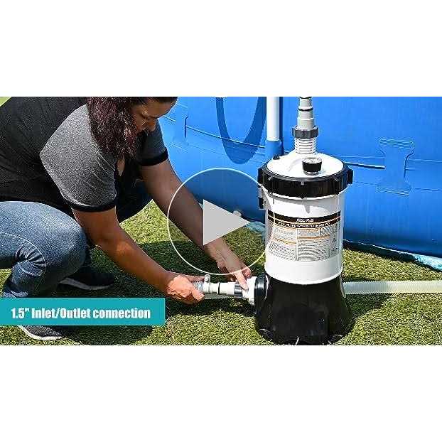 XtremepowerUS 71004 Operated 25 ft. Antique Pitcher Hand Water Pump - Mrs Treak