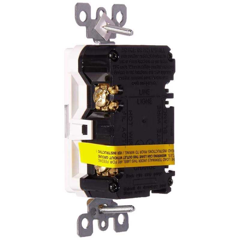 Leviton SmartlockPro GFCI Outlet GFNL1-W - MT - Mrs Treak