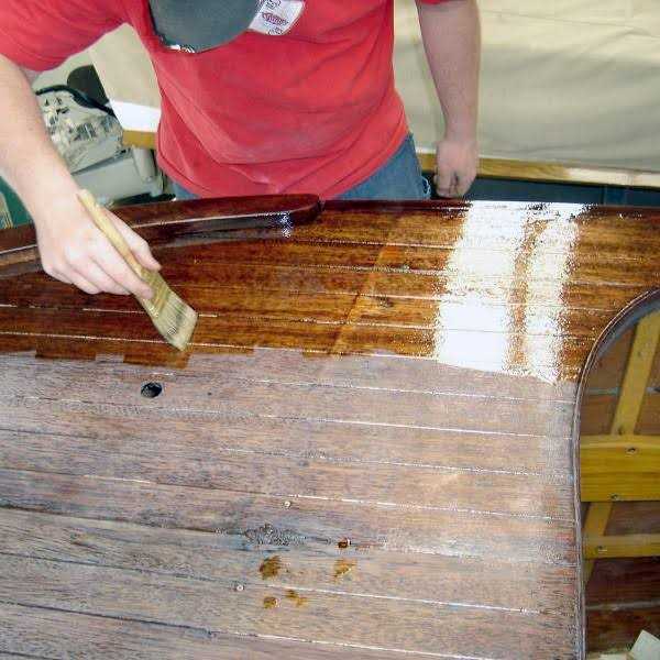 Pettit Flagship Varnish - MT - Mrs Treak