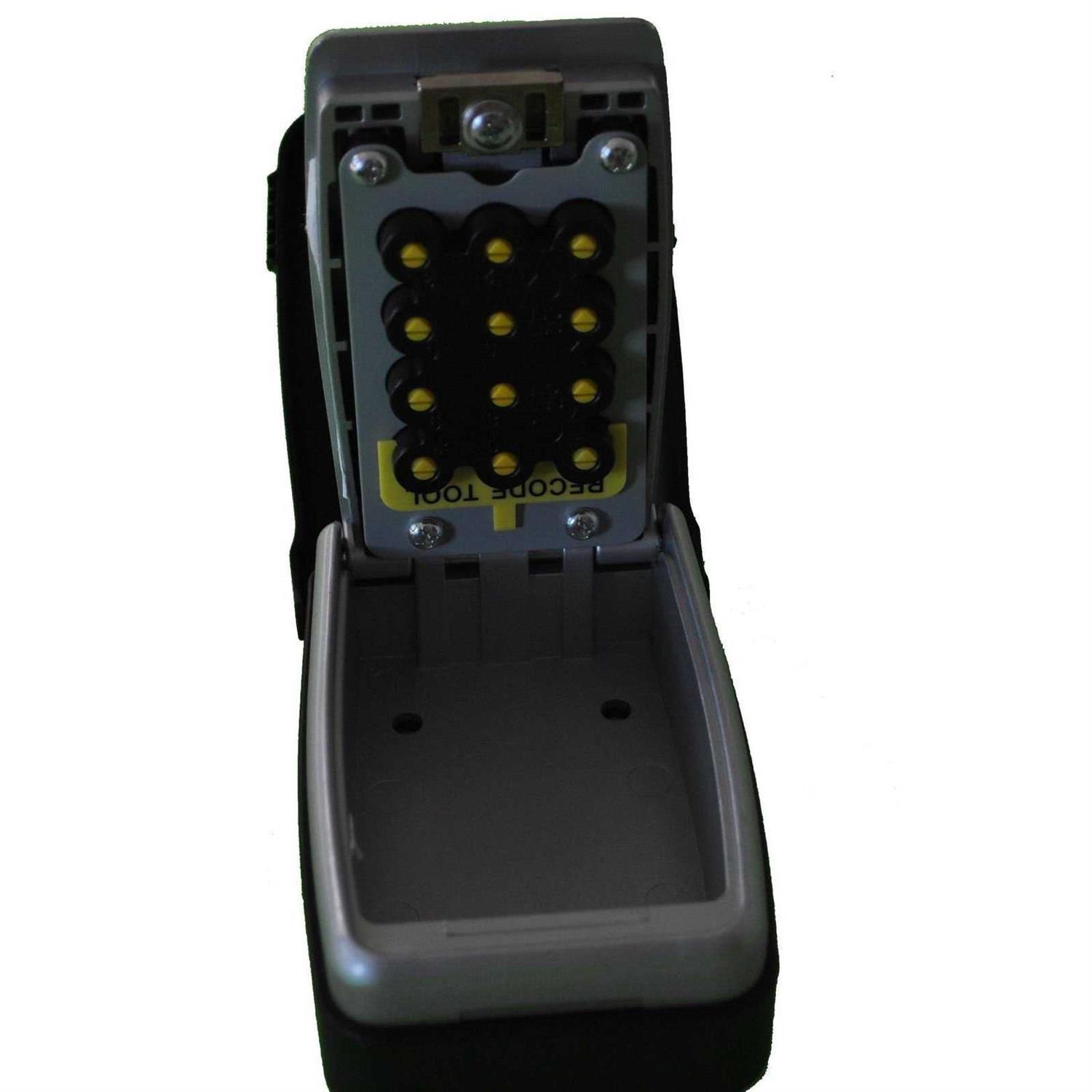 Master Lock Laminated Steel Padlock 1TRILJ - MT - Mrs Treak