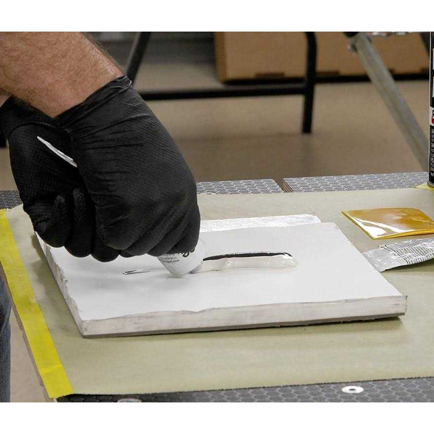 Polyurethane Windshield Adhesive with Fast Curing Formula High Bond Strength Window Sealant Compound - MT - Mrs Treak