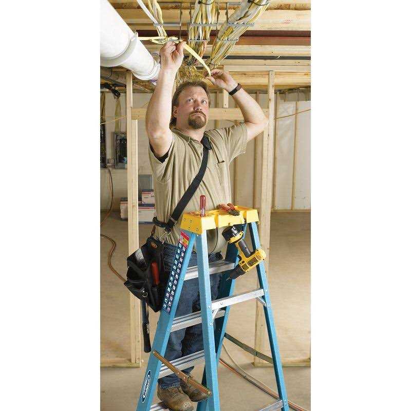 Werner 5 ft. Aluminum Step Ladder - MT - Mrs Treak