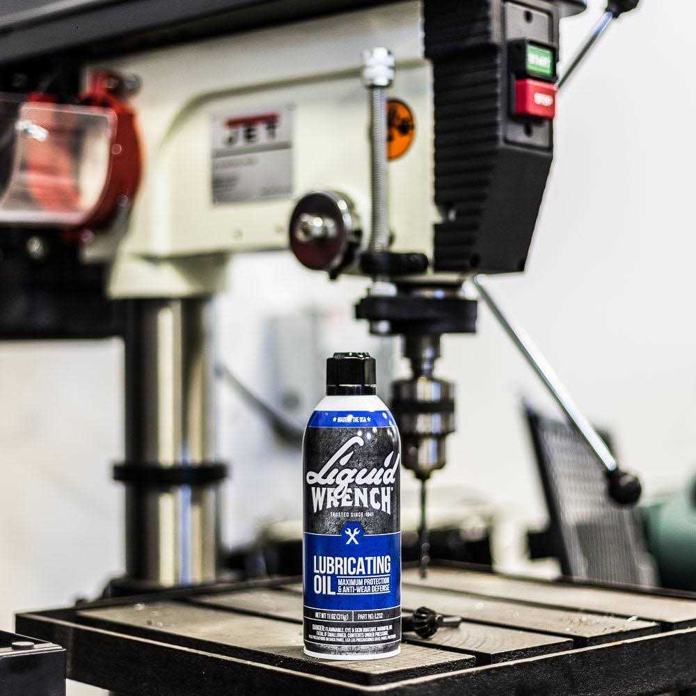 Liquid Wrench Dry Lubricant Lock and Hinge 4.5 oz - MT - Mrs Treak