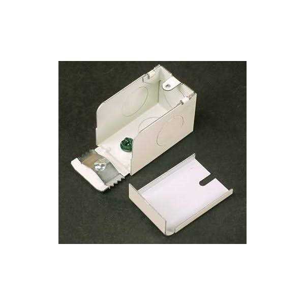 Wiremold UL2065BC Industrial Plug-In Outlet Center - MT - Mrs Treak