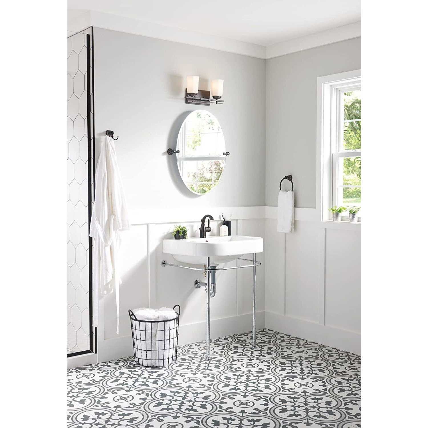 Moen Sarai Spot Resist Stainless 1-Handle Deck-Mount Pull-Down Handle Kitchen Faucet - MT - Mrs Treak