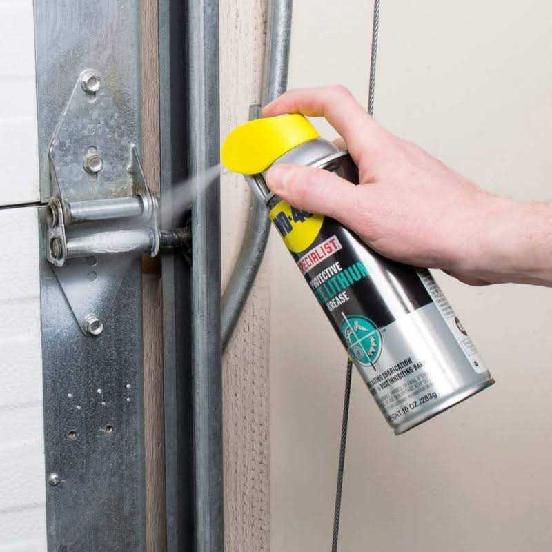 WD-40 Specialist White Lithium Grease - MT - Mrs Treak