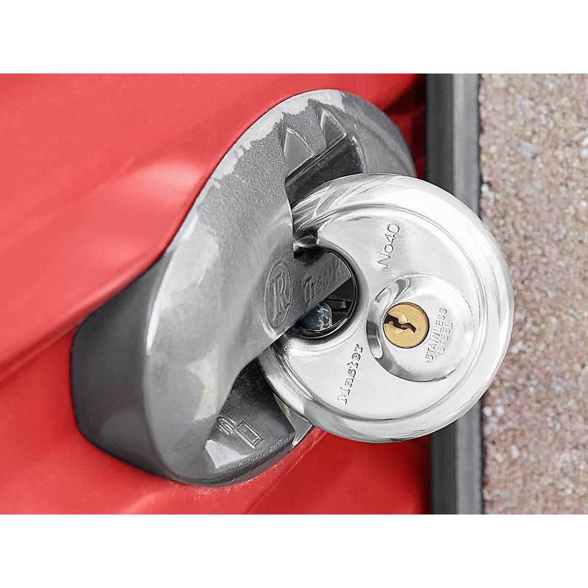 Master Lock Covered Padlock 131D - MT - Mrs Treak