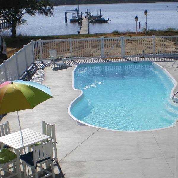 Weatherables H x 8 ft. W - MT - Mrs Treak