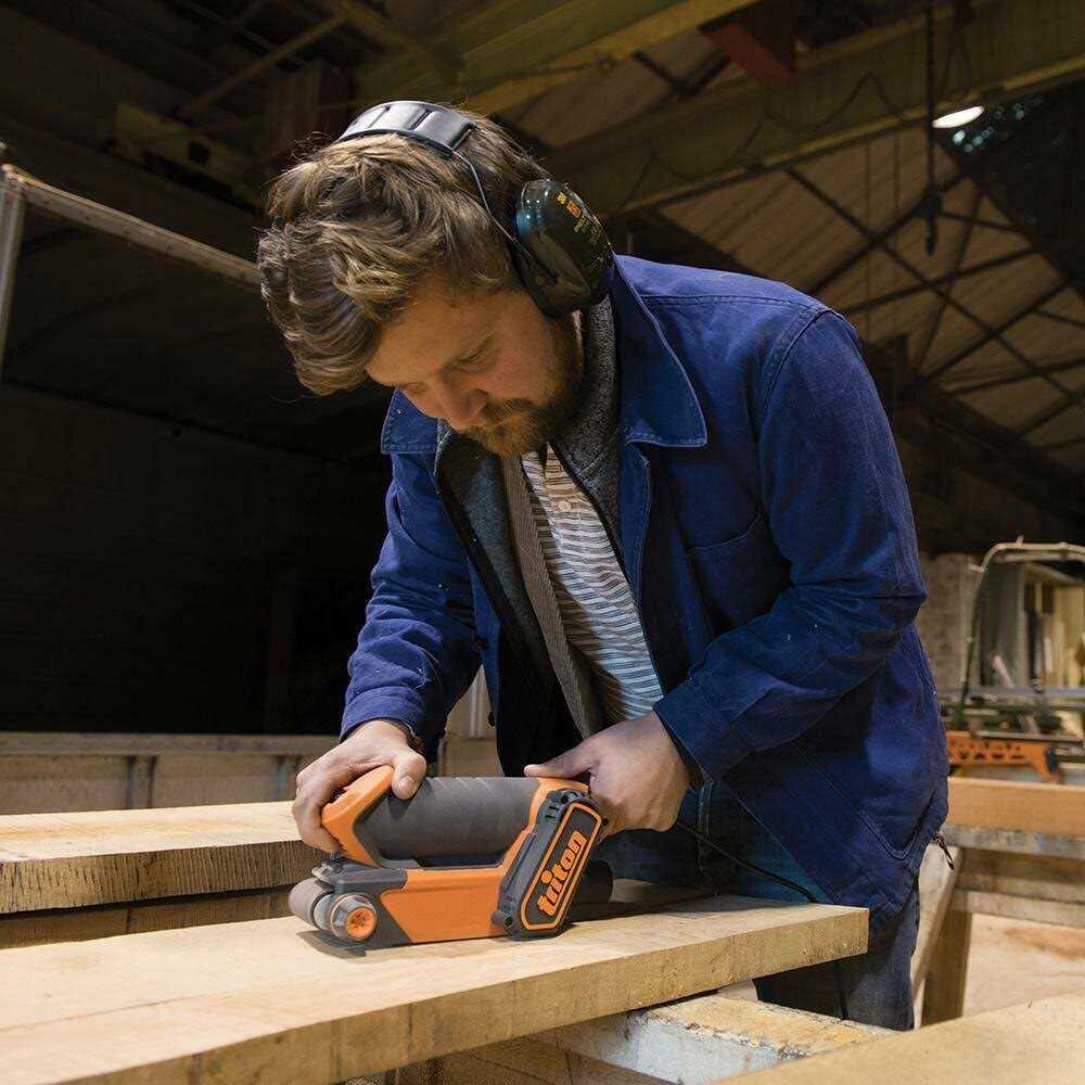 Triton Oscillating Spindle & Belt Sander TSPST450 - MT - Mrs Treak