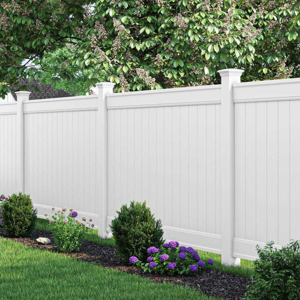 Freedom Bolton 4-ft H x 8-ft W White Vinyl Fence Panel Cap 73014723 - MT - Mrs Treak