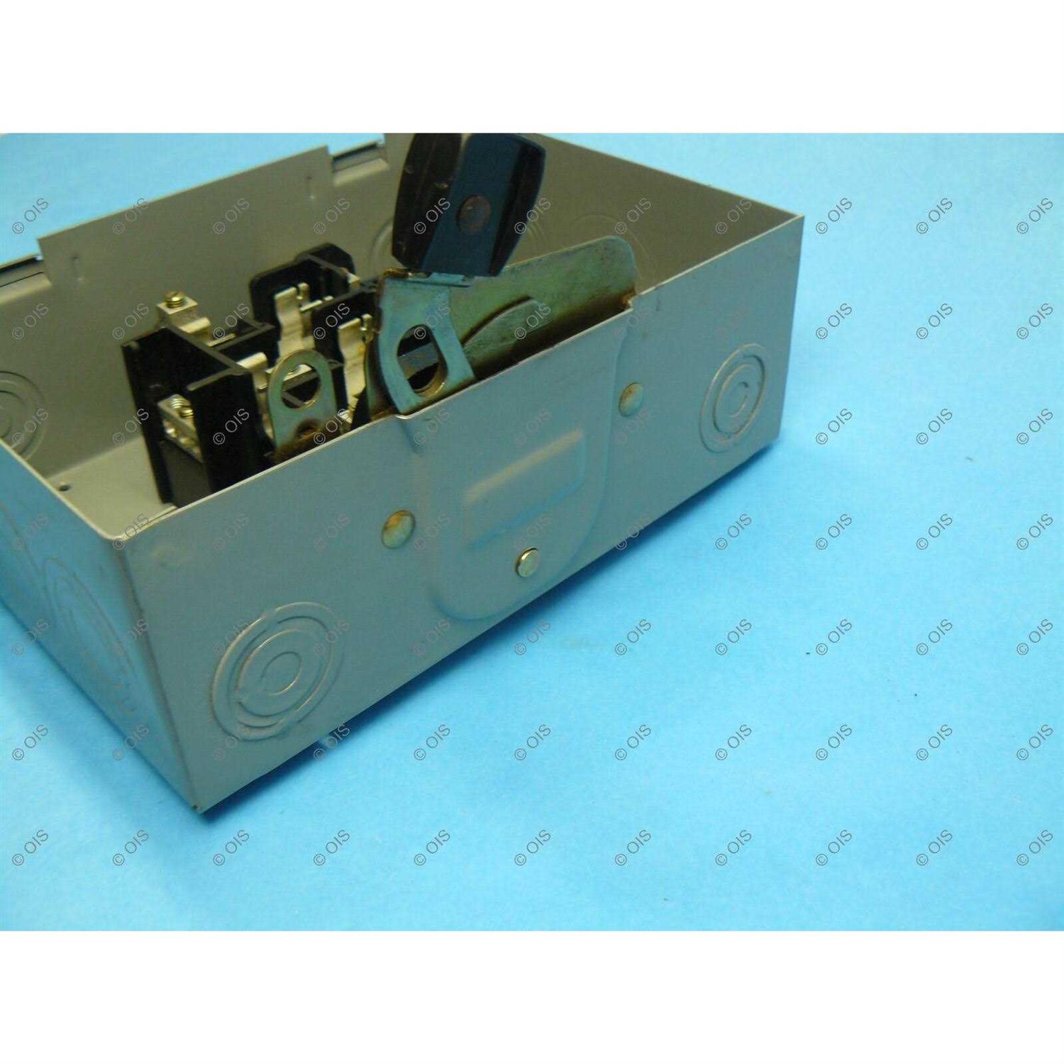 Square D D223NRB Safety Switch - MT - Mrs Treak