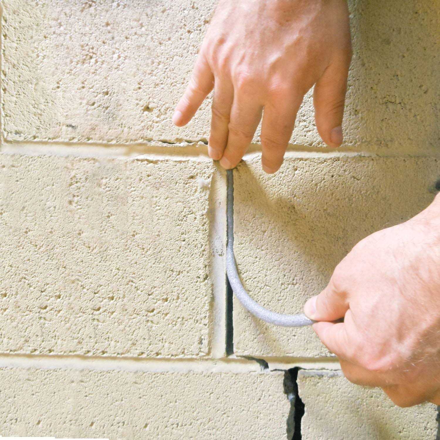 Frost King Caulk Saver - MT - Mrs Treak