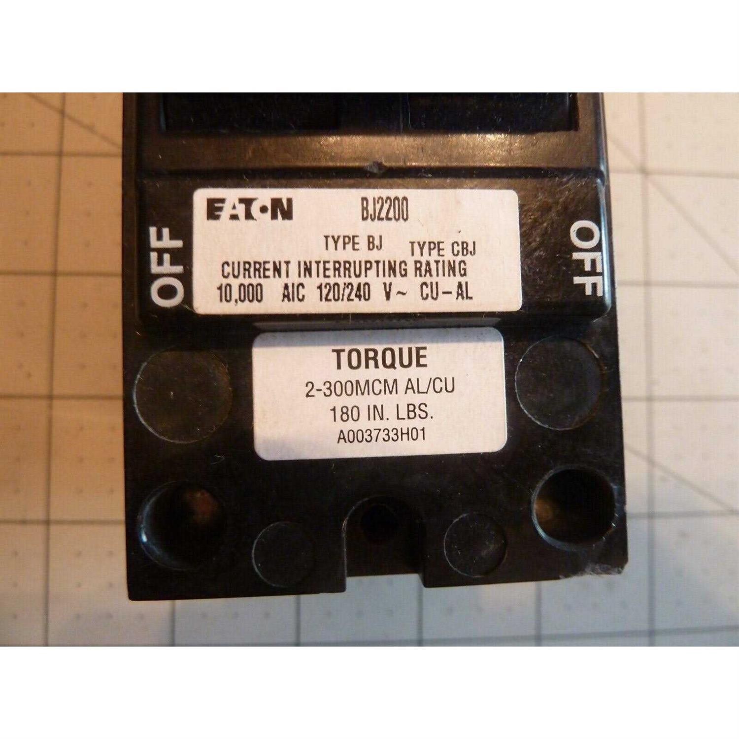 Eaton CHT2020 Twin Circuit Breaker - MT - Mrs Treak