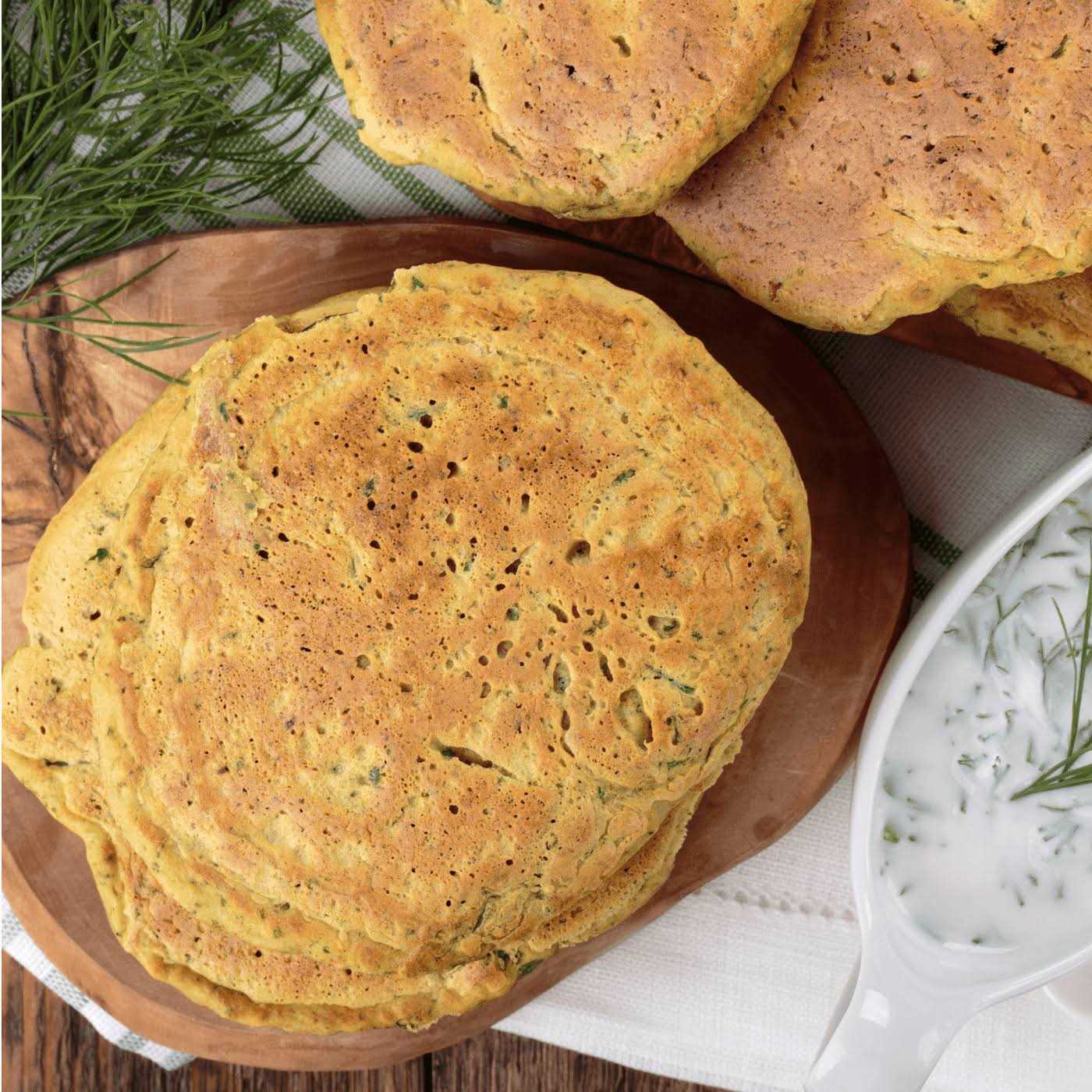 Organic Masa Harina Flour Bundle. Includes Bobs Red Mill Masa Harina Flour And One Bellatavo Fridge Magnet! Bag 24 Oz of Bobs - MT - Mrs Treak