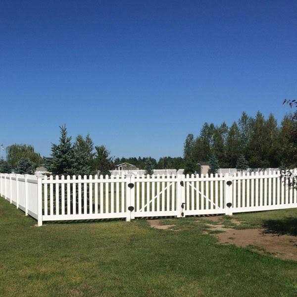 Weatherables Plymouth 5 ft. H x 8 ft. W White Vinyl Picket Fence Panel Kit - MT - Mrs Treak