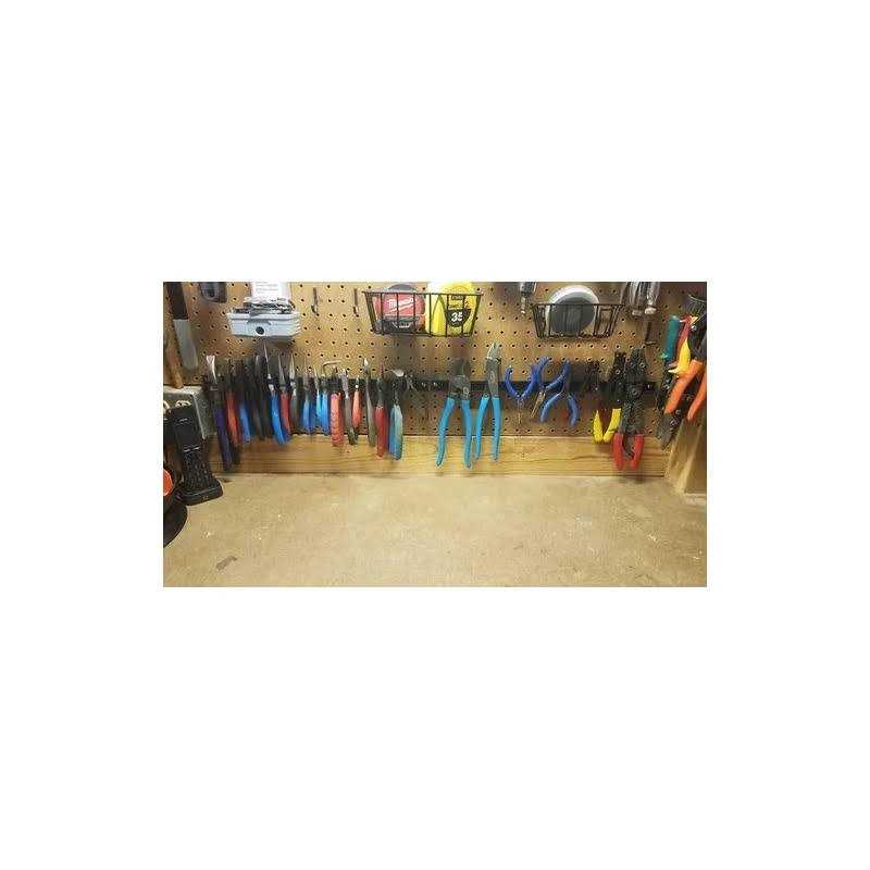 U.S. General 16 in. x 22 in. Nonslip Toolbox Solid Liner 66948 - MT - Mrs Treak