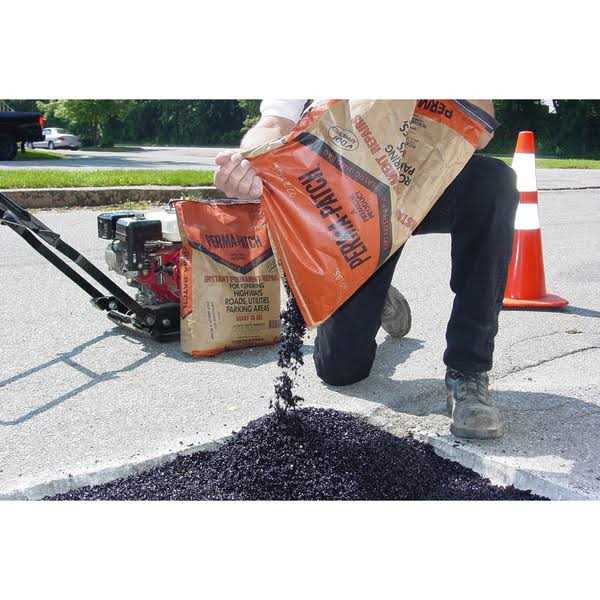 Perma-Crete Color Seal 5 gal. PPG1025-3 Whiskers Satin Interior/Exterior Concrete Stain - MT - Mrs Treak