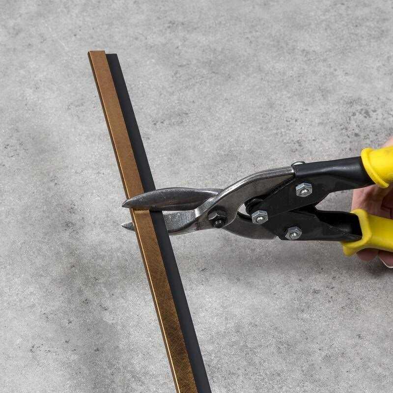 Fasade J Trim - MT - Mrs Treak