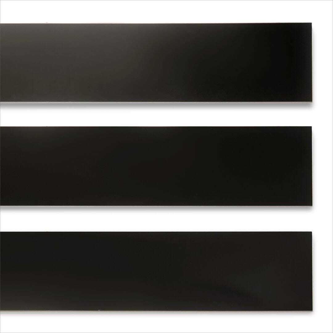 Lucida Mc-513 Maxcore 7-5/16 inch Wide Smooth Vinyl Flooring, Black - MT - Mrs Treak