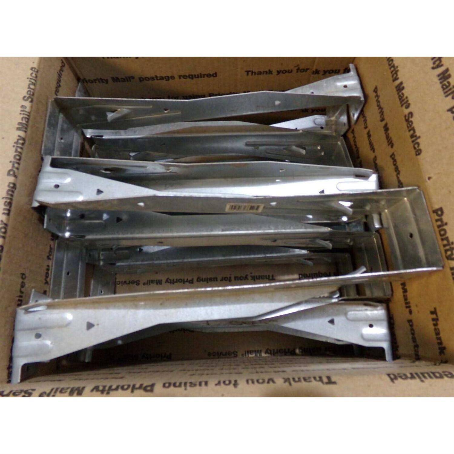 Simpson Strong-Tie HUS26 Joist Hanger - MT - Mrs Treak