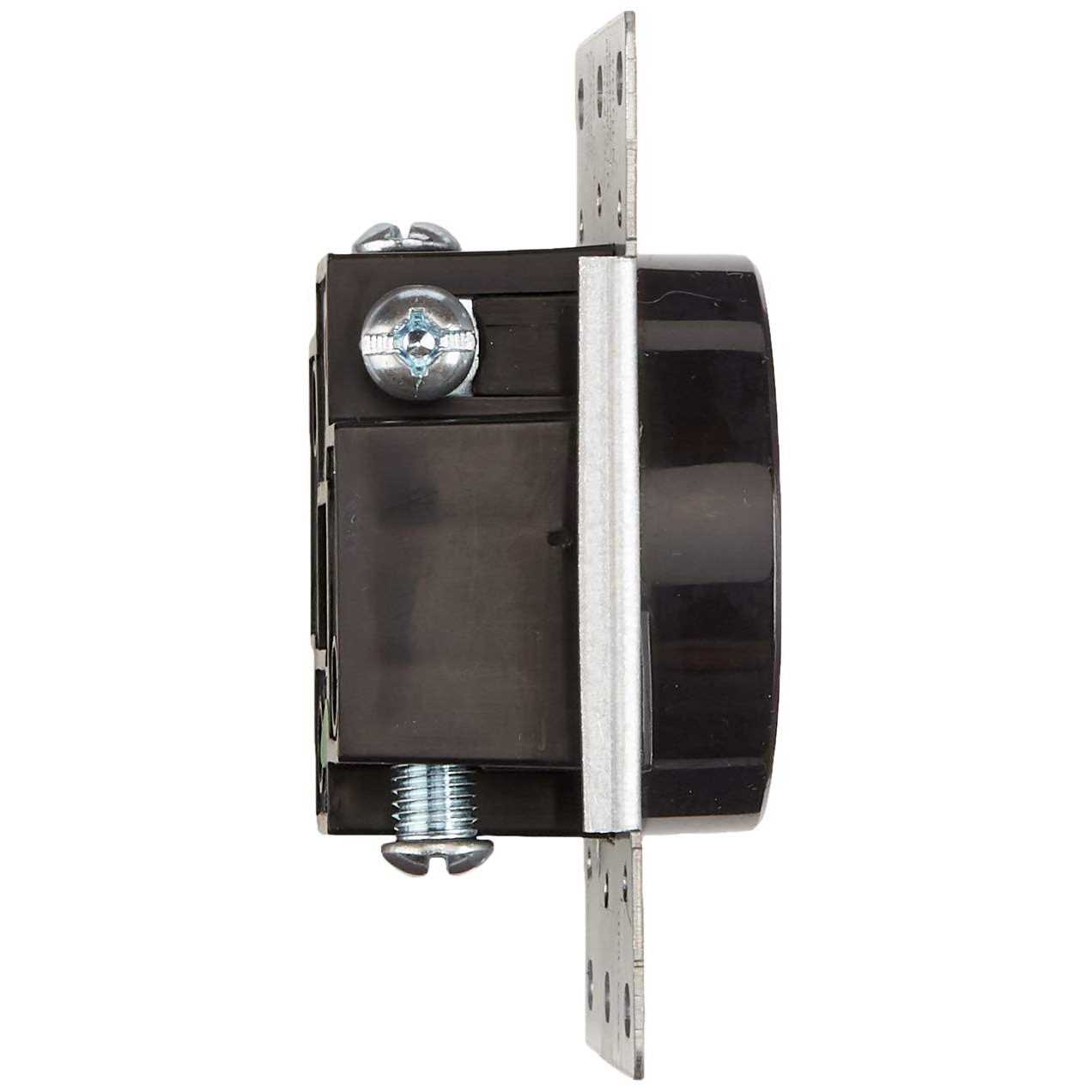 Leviton 2731 Locking Plug - MT - Mrs Treak