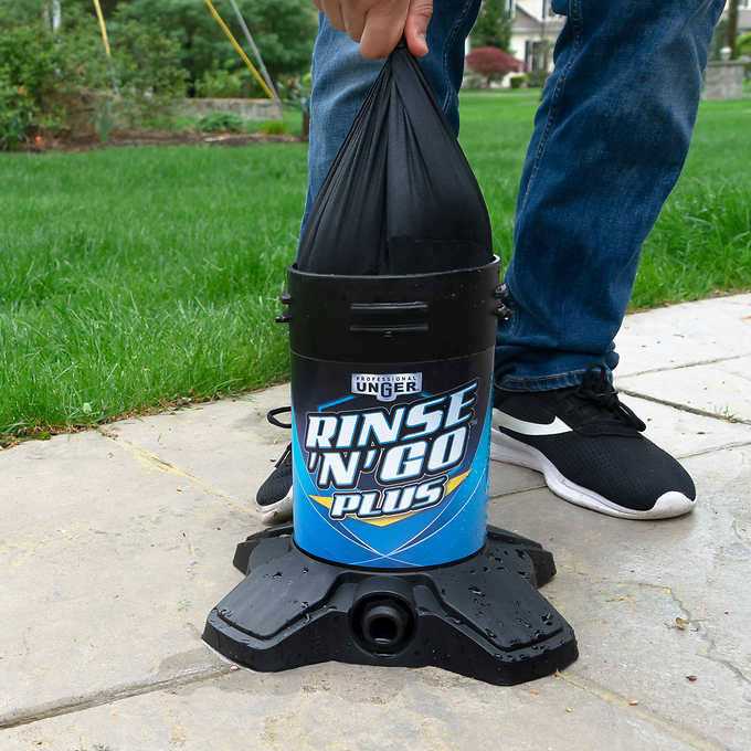 Unger People’s Paper Picker Pin Pole - MT - Mrs Treak