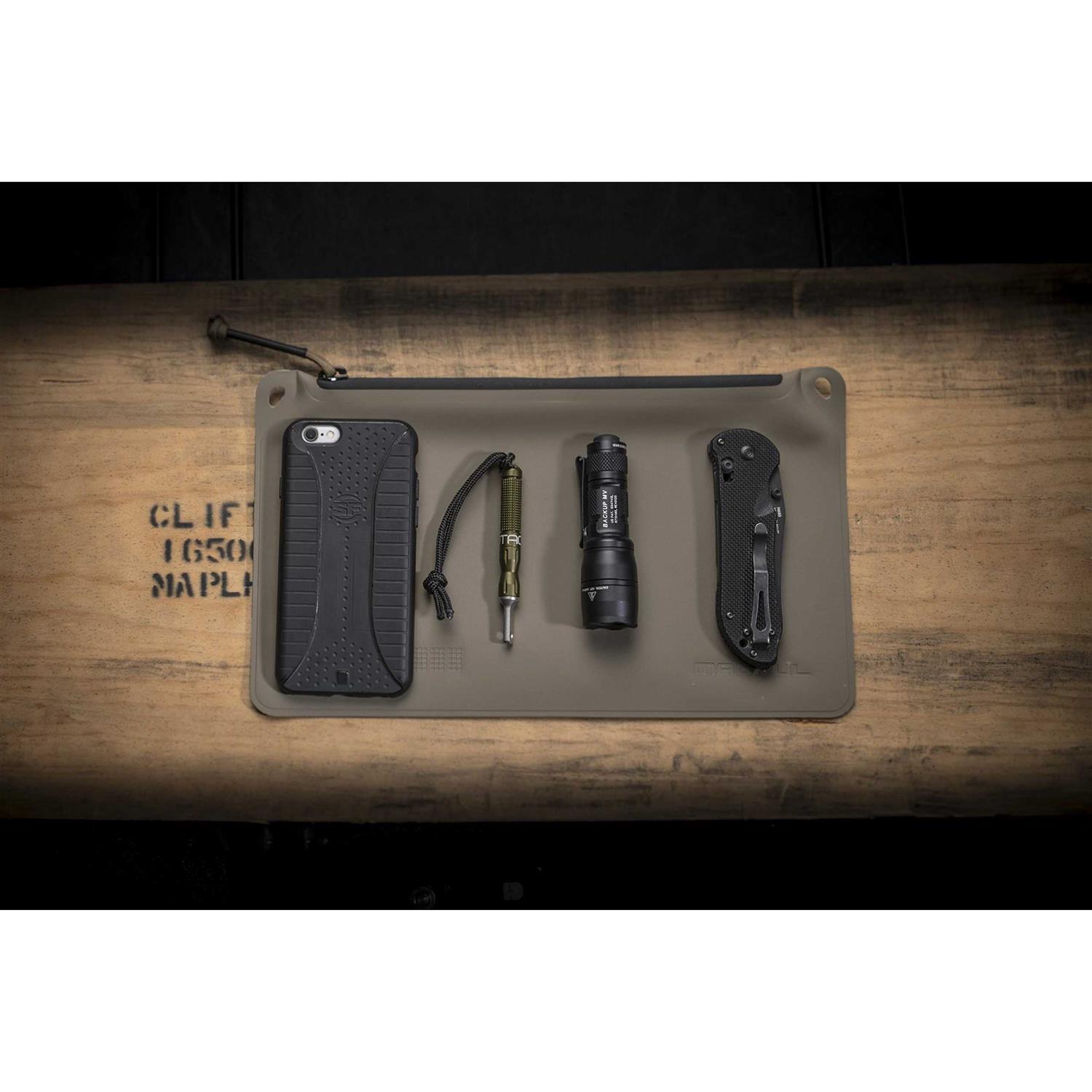 Surefire Dual SW Tail Cap Assembly DS00 - MT - Mrs Treak
