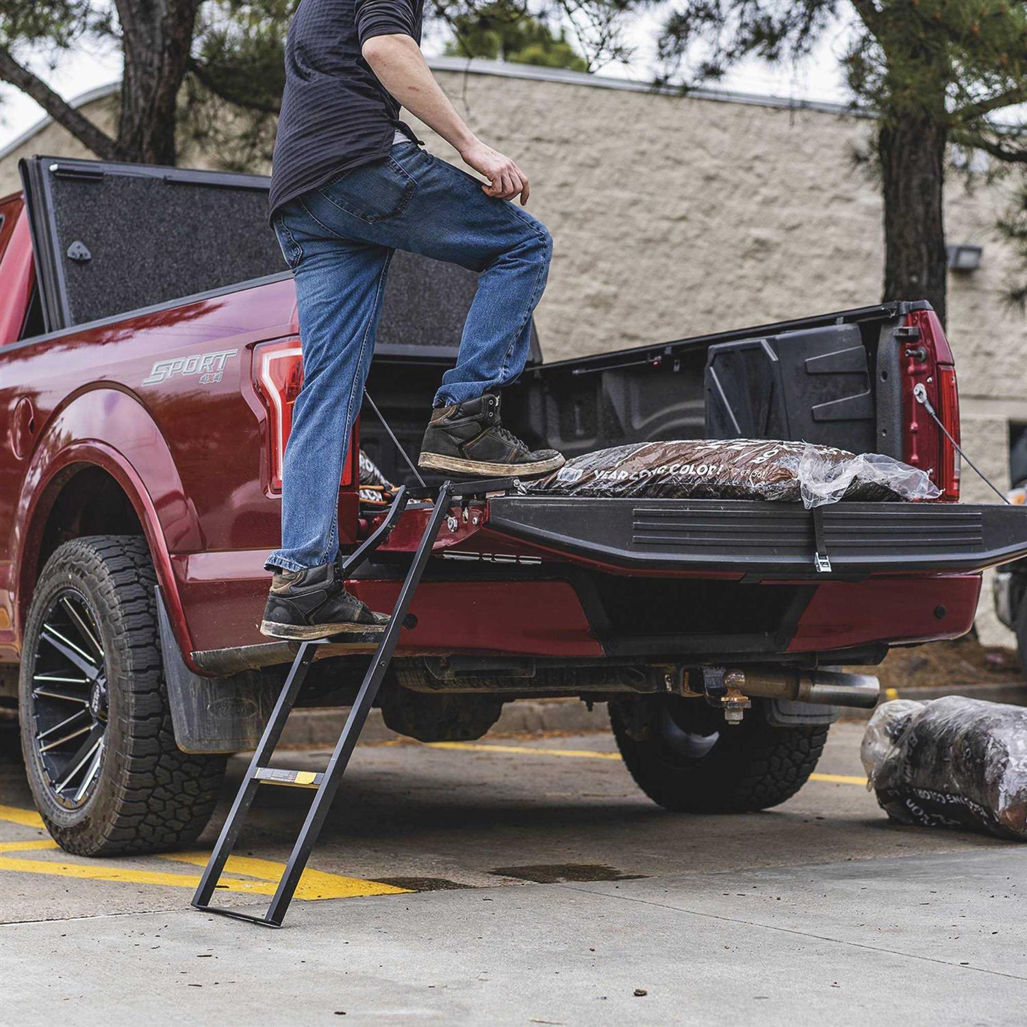 Traxion Tailgate Ladder - MT - Mrs Treak