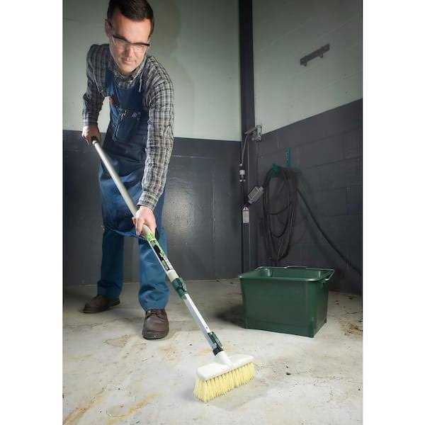 Wooster 1832/1831 Painters Brush Comb - Mrs Treak