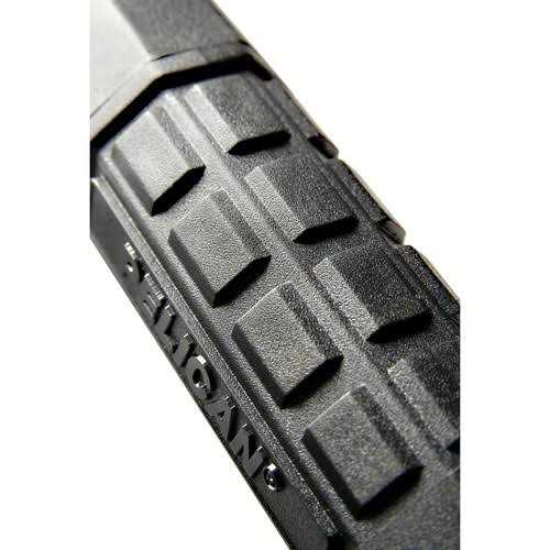 Pelican 7060 - MT - Mrs Treak