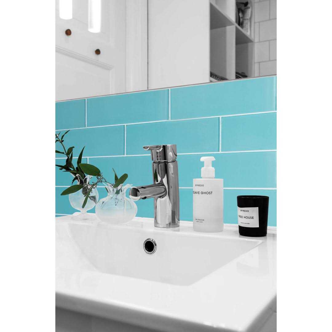 WS Tiles Premium 4 in. x 12 in. Individual Glass Subway Wall Tile - MT - Mrs Treak