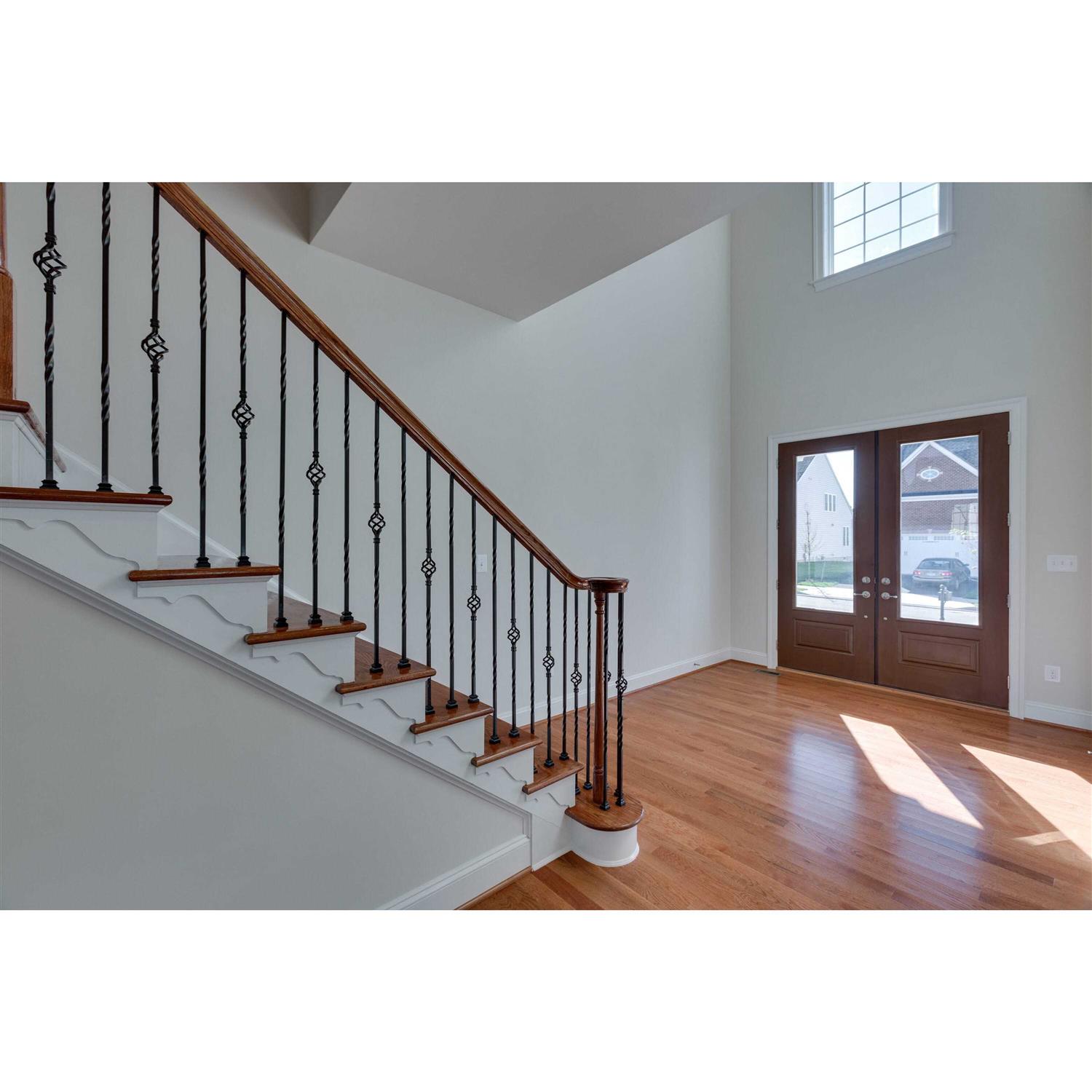 EverTrue 9/16-in x 3-1/4-in x 12-ft Primed Pine Baseboard Moulding in White - MT - Mrs Treak