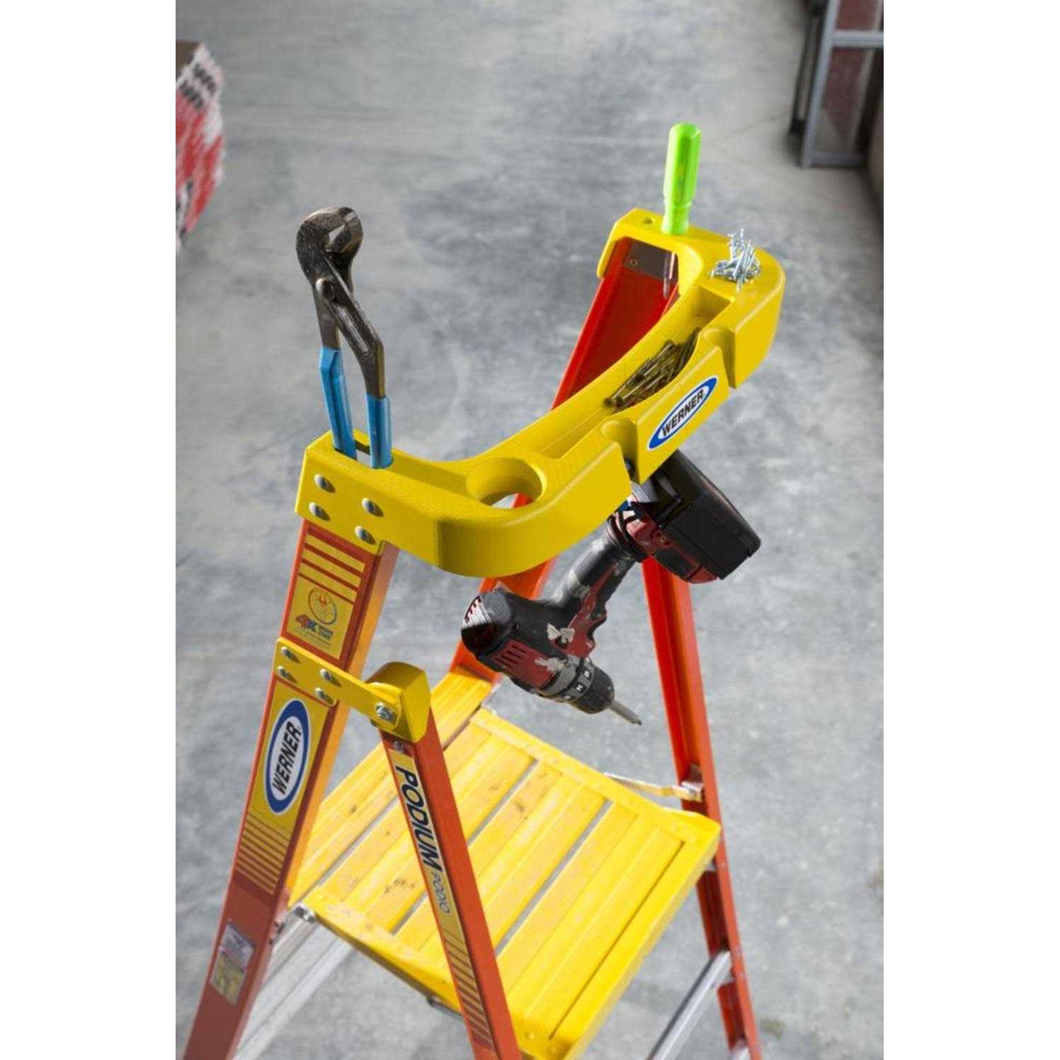 Werner 3 ft. Type IA Fiberglass Podium Ladder PD6203 - MT - Mrs Treak