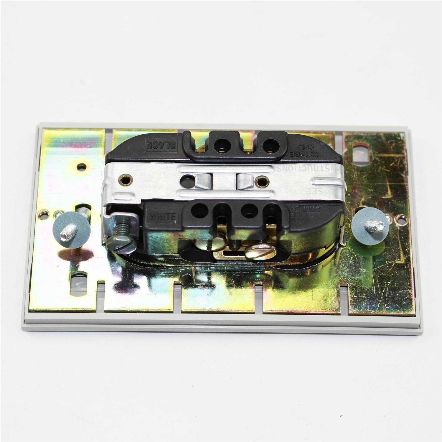 Lutron Nova T Receptacle NTR-15 - MT - Mrs Treak