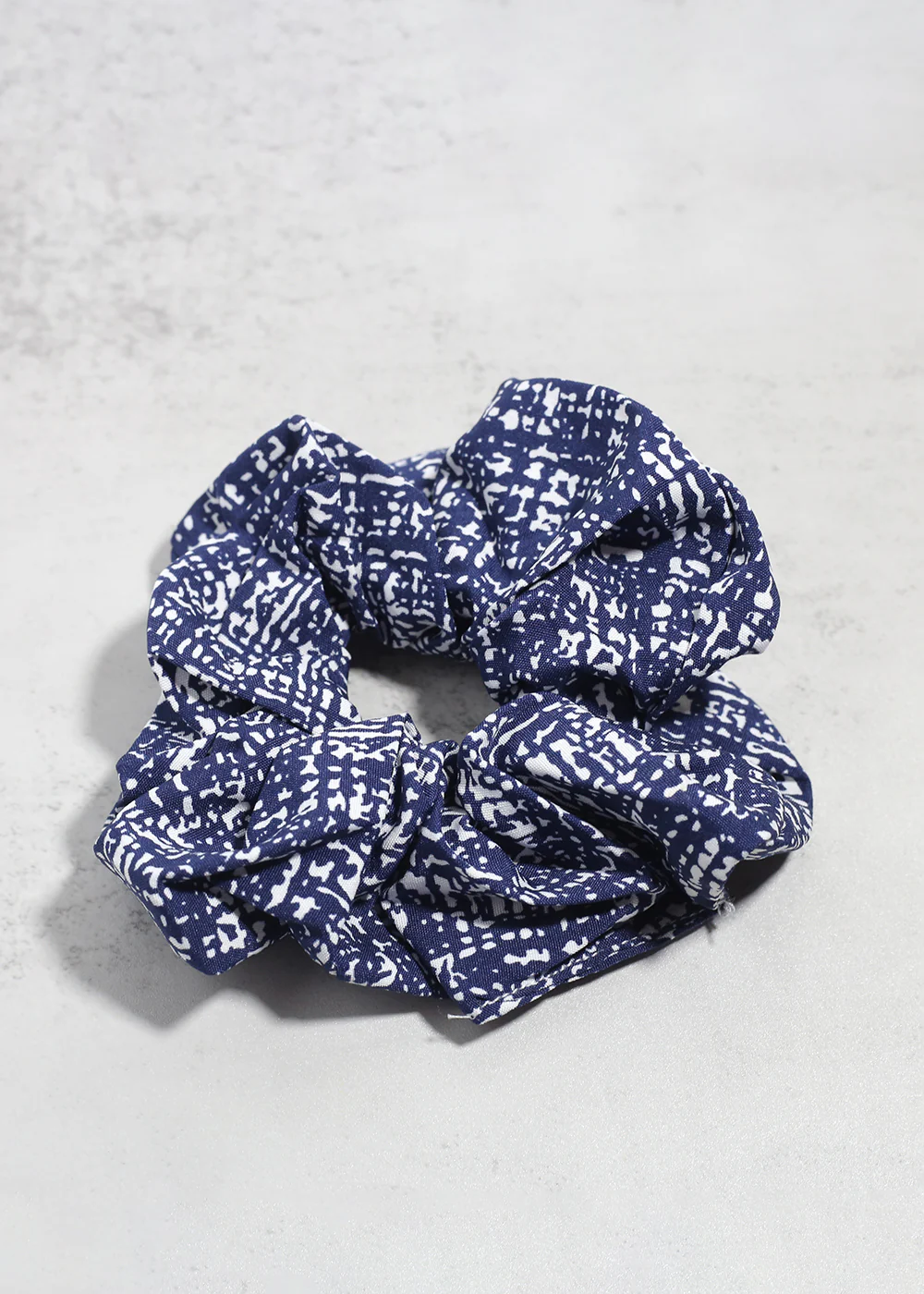 Tweed Large Scrunchie - Mrs Treak