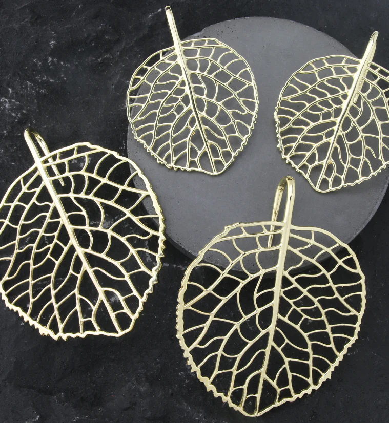 Crystal Anthurium Leaf Brass Hangers - Mrs Treak