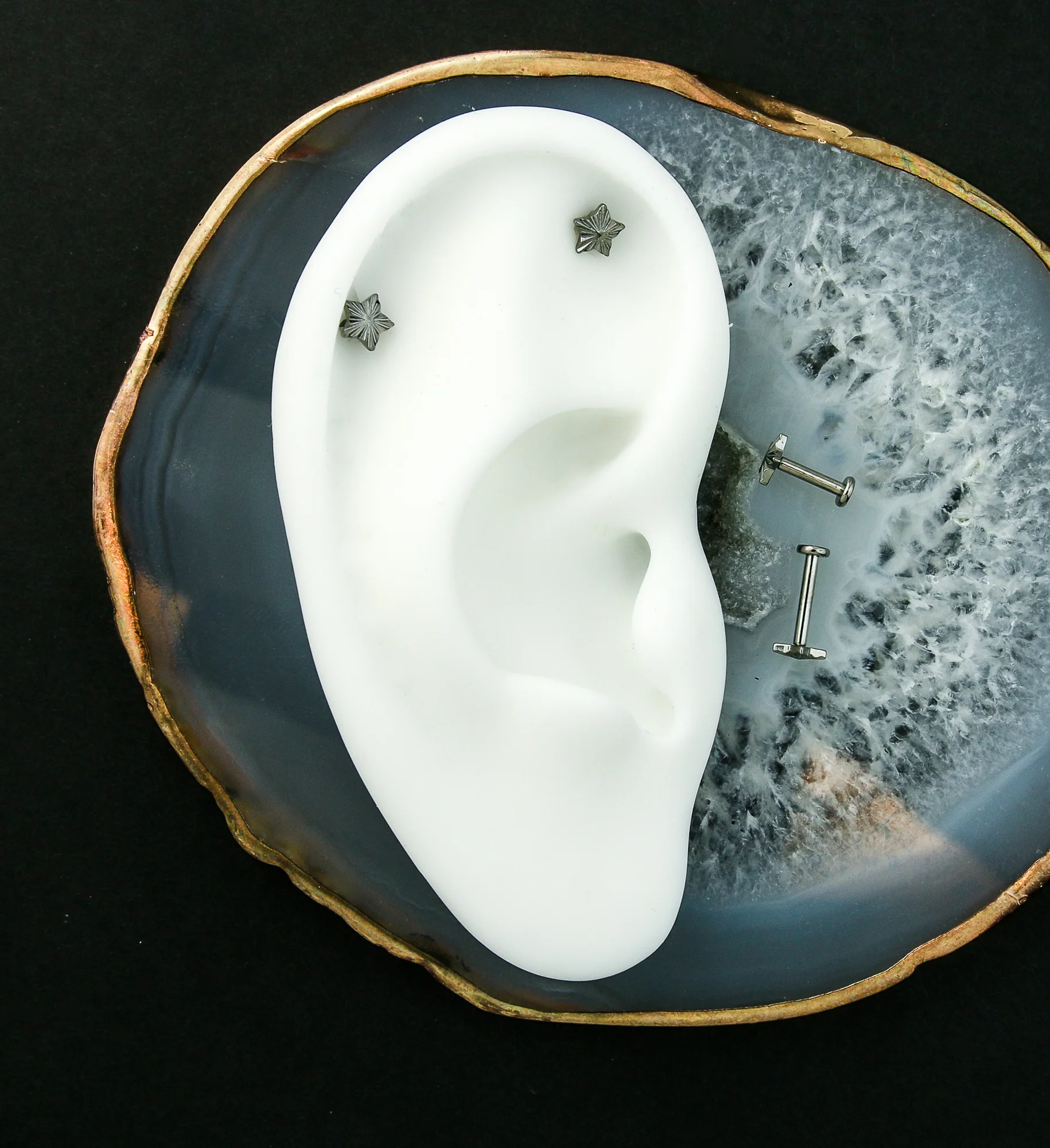 Star Score Internally Threaded Titanium Labret - Mrs Treak